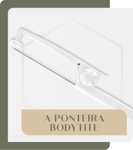 <p>A BodyTite trabalha a lipólise de forma minimamente invasiva, com resultados que até então eram conquistados apenas com intervenções cirúrgicas.</p>
<p>Por meio da tecnologia RFAL, ela oferece uma contração tridimensional da derme (tecido conjuntivo subcutâneo e tecido adiposo profundo). É uma ótima solução para quem busca reduzir a gordura, sem a consequente flacidez em regiões como abdominal, seios, braços, glúteos, joelhos e coxas, e com baixo tempo de recuperação.</p>
